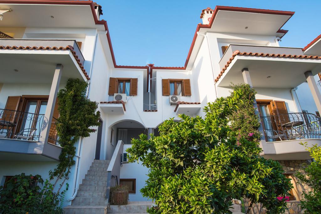 Bouganvillia Homes Nikiti  Dış mekan fotoğraf